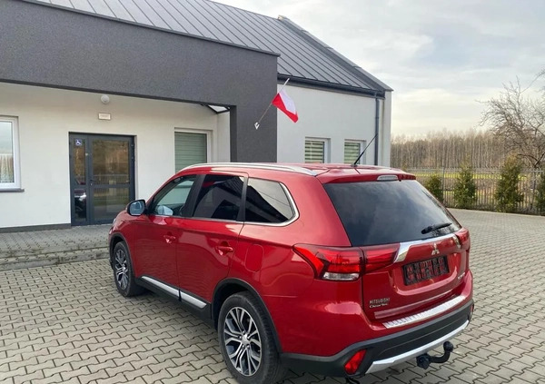 Mitsubishi Outlander cena 72900 przebieg: 50000, rok produkcji 2016 z Kazimierz Dolny małe 191